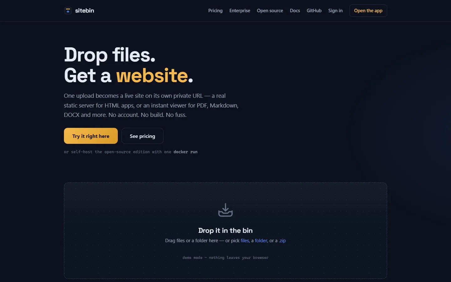 Startseite von sitebin.io: Drop files. Get a website.